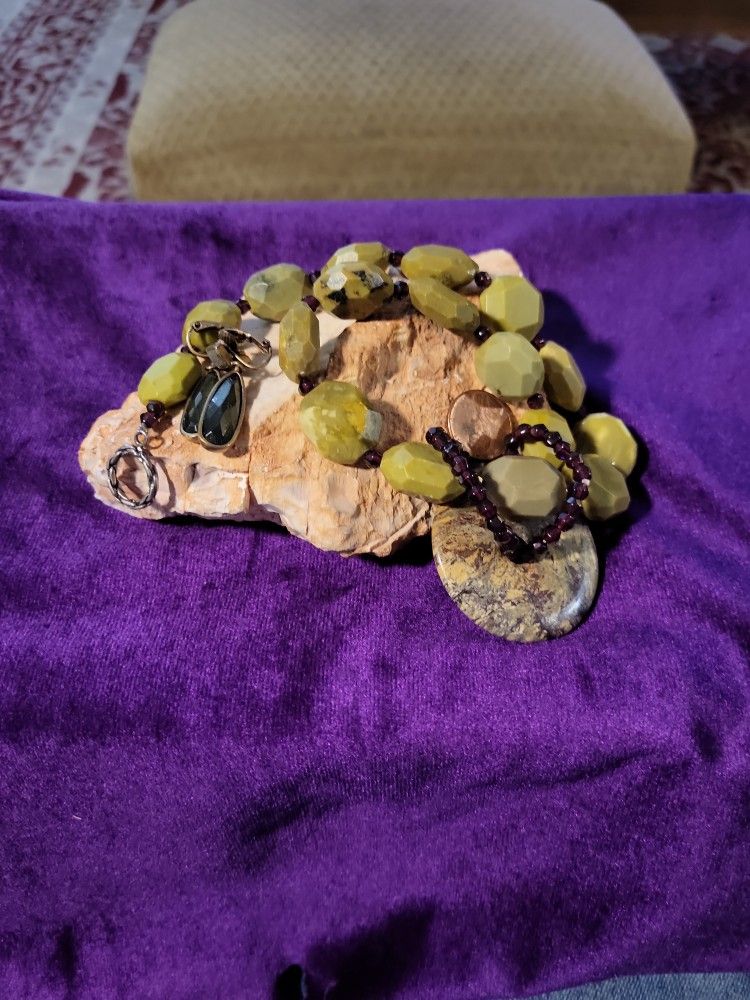Stone Choker/earring Set
