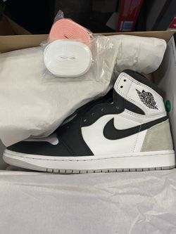 Nike Air Jordan High 1 OG Bleached Coral Size 9.5