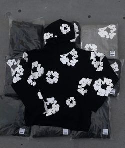Black & White Denim Tear Hoodie Size M
