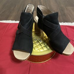 DANSKO Shoes Arlene Black Nubuck Platform Sandal Size 40 (US 7.5)