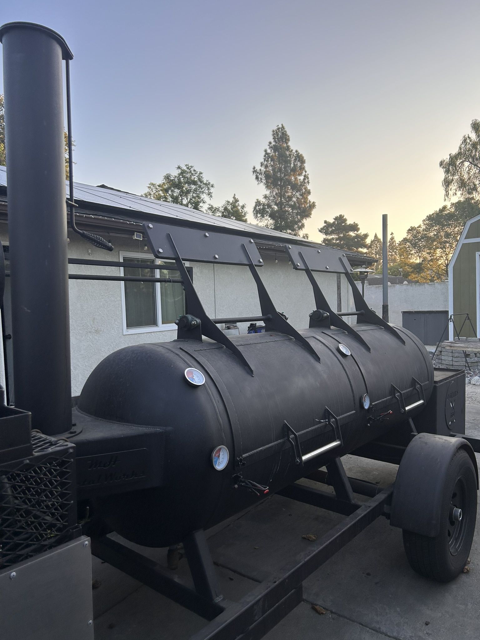 288 Gallon Offset + Santa Maria Smoker