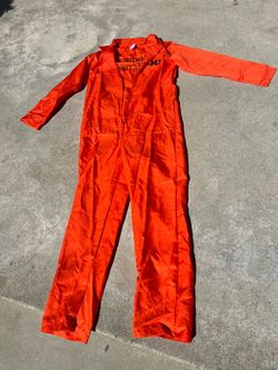 Halloween costume inmate