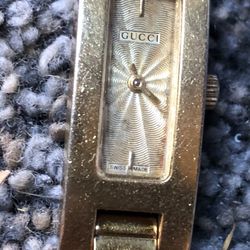 Antique Gold Plated Women’s Gucci Watch