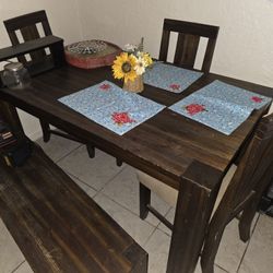  Kitchen Table