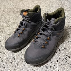 Eddie Bauers Heavy Duty Boots