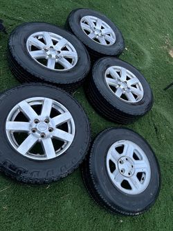 Jeep Wrangler rims and tires