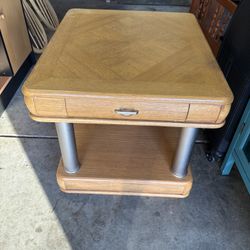 Coffee / End Table