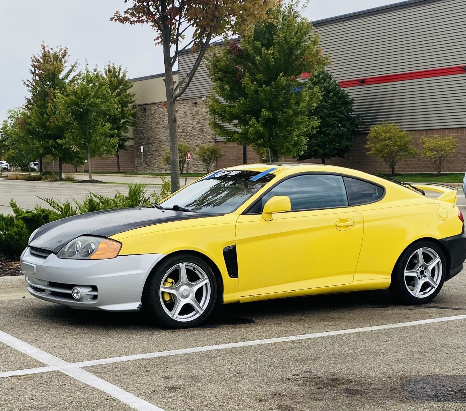 2004 Hyundai Tiburon