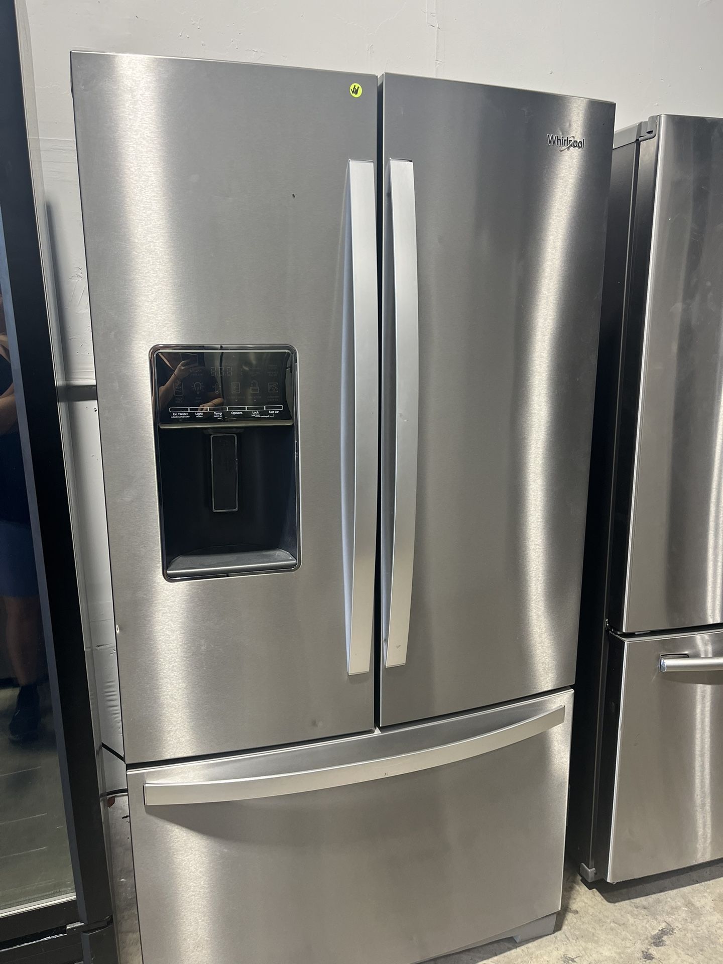 SALE! Refrigerator Whirlpool French door 36” inches wide/ nevera heladera frío refrigeradora