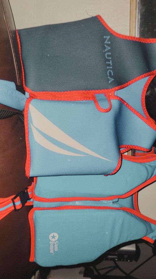 Nautica & Sand dollar LIFE Jackets Boys