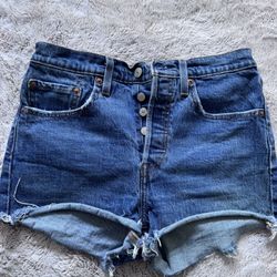Levi Shorts