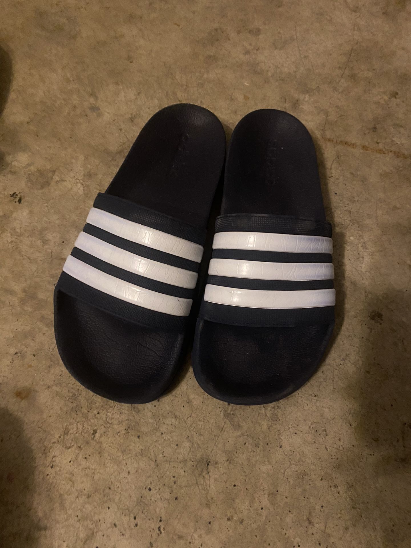 Adidas Slides Size 9