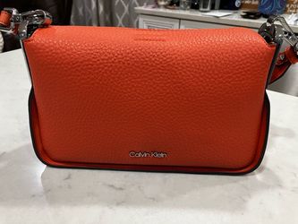 Calvin Klein purse, like new, 1/2 off clearance!