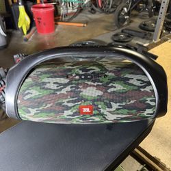 RARE OG JBL BOOMBOX CAMO – First Gen, Legendary Bass” “Discontinued original model with massive bass