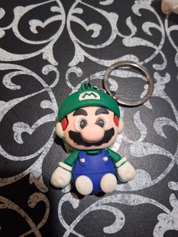New Mario Keychain, Beautiful Red And Green 3D Silicone Keychain