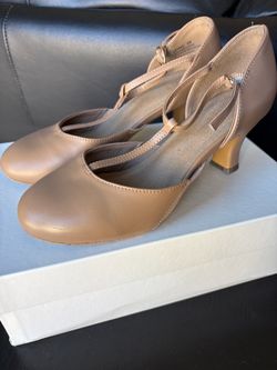 Bloch Tan Character Shoes