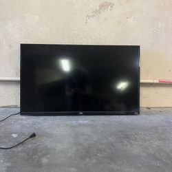 38x22.5 Roku Smart tv 