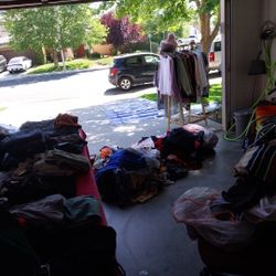 YARD SALE TODAY !!!! Beaumont 