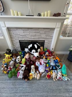 80 Stuff animals - plushies