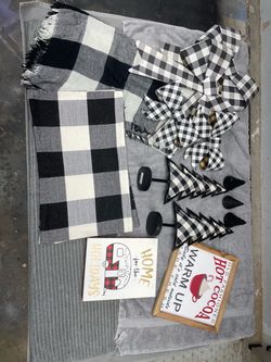 Buffalo Plaid Christmas Decor Bundle
