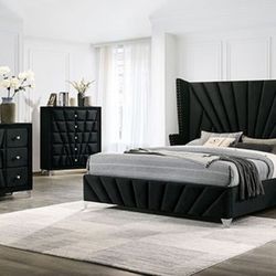 Brand New Elegant Black 4pc Queen Bedroom Set (Available In California & Eastern King)