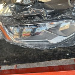 2018 -21 Chevy Traverse Headlight