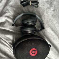Beats Solo2 Wireless