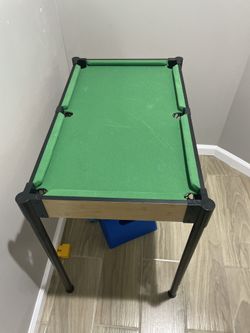 Kids Pool Table 