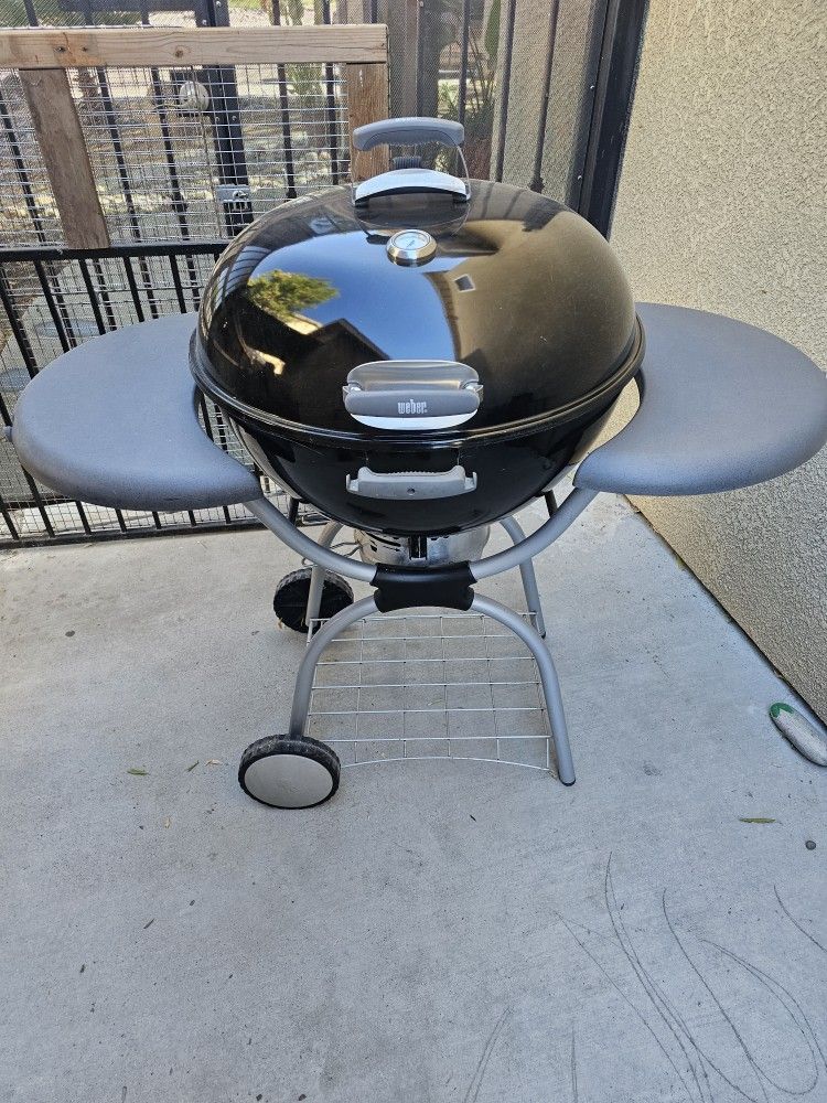 Custom 26" Weber Kettle Grill (Frim On Price)