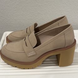 Women’s Loafers Size 10