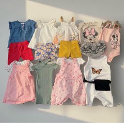 Baby Girl Clothing Lot size 9/12months