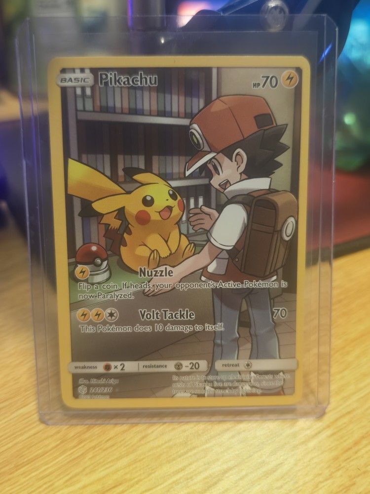 Pokémon TCG Ash Pikachu Holo Card Cosmic Eclipse 241/236 Secret Rare Near Mint