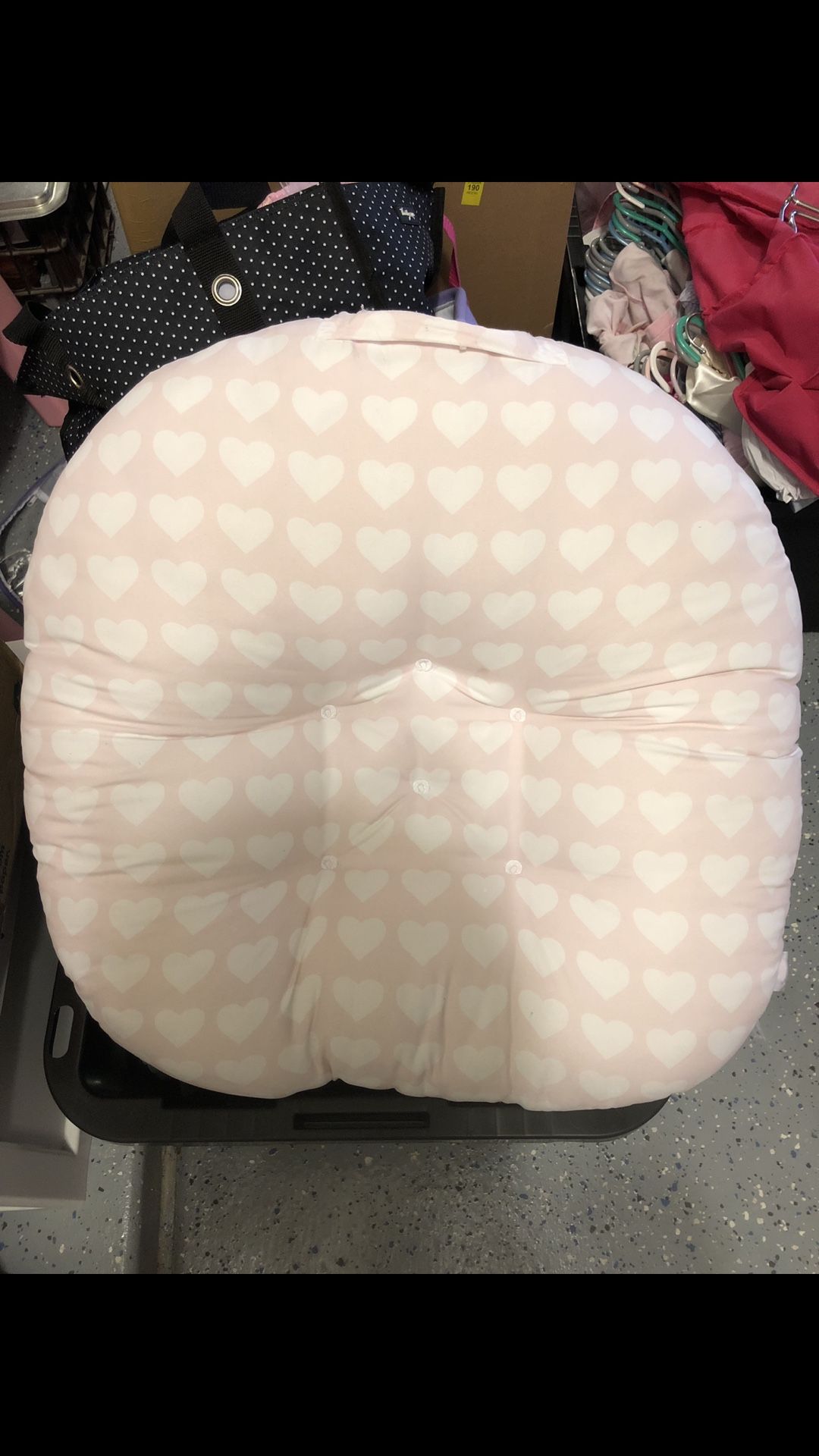 Boppy newborn outlet lounger pink hearts