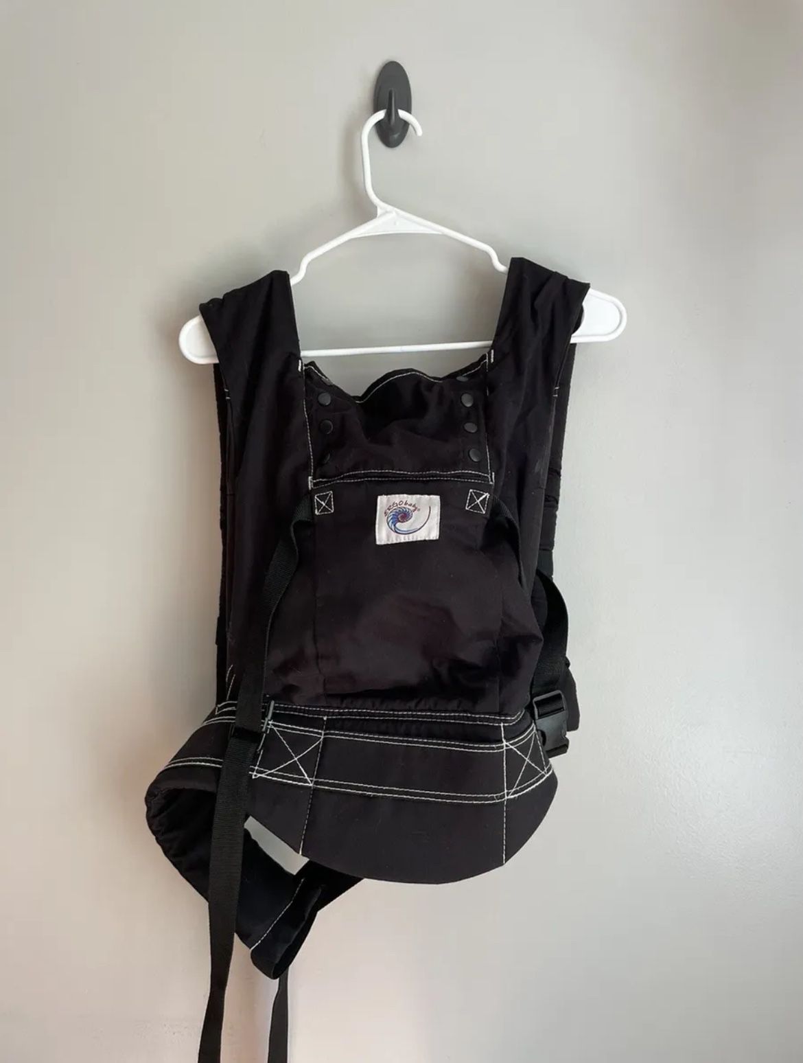 Black Ergo Cotton Adjustable Baby Toddler Carrier With Sun Shade Excellent Condition