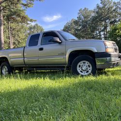 2004 Chevrolet Silverado 2500 HD