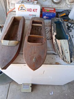 3 collectable boats wood floats from the 50s  antiques