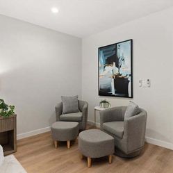 2 Swivel Chairs with Ottoman 