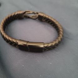 Mens Infinity Black Metal Bracelet 