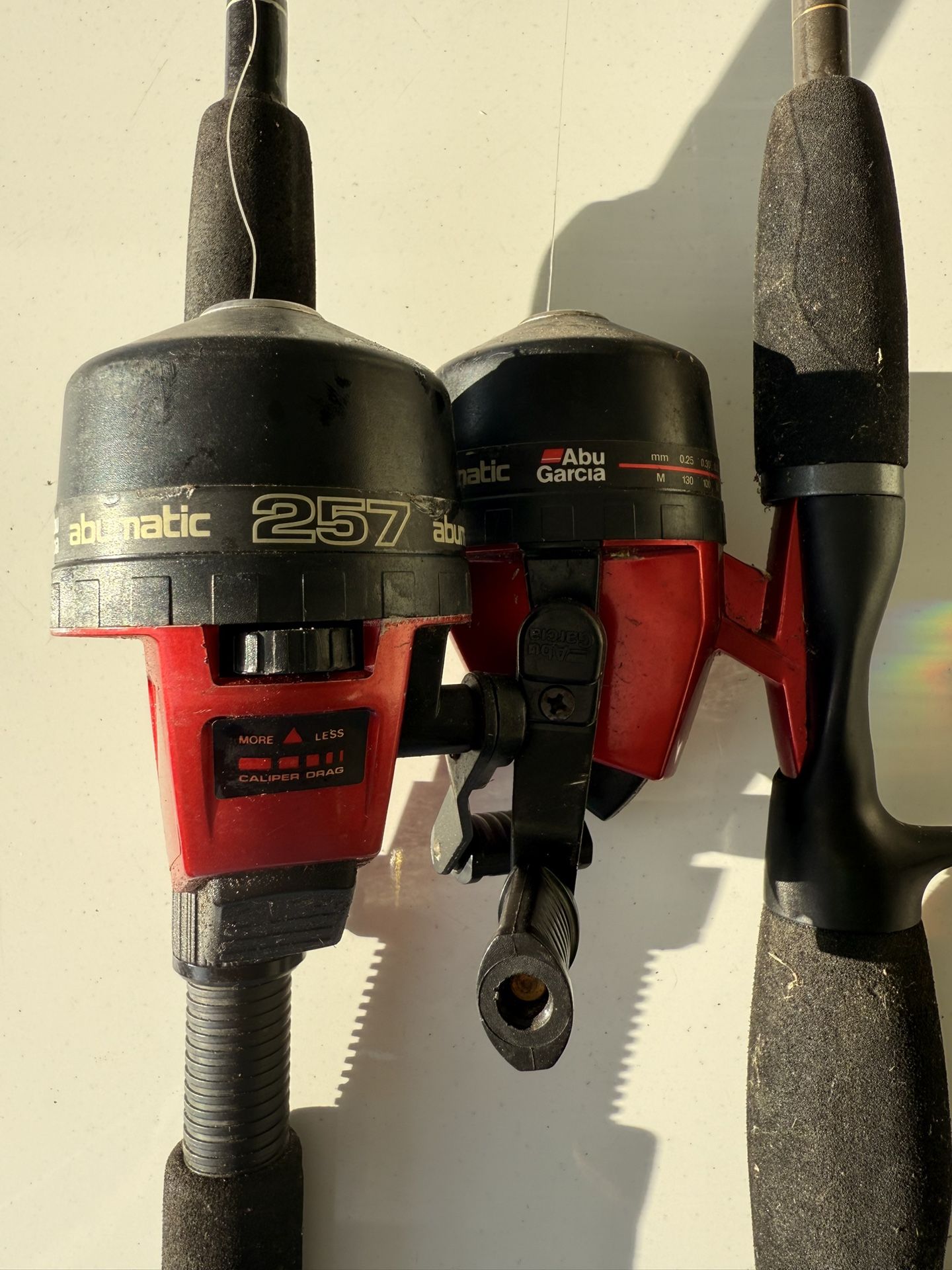 Set Of 3 Fishing Rods And Reels Medium 