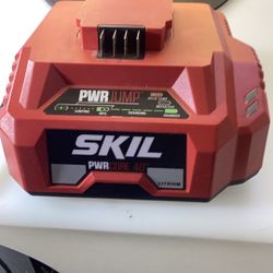  Tools , Battery Chargers , SKIL PWRCORE 40 Lithium Battery Charger - PWR JUMP (Model QC5359B-02)