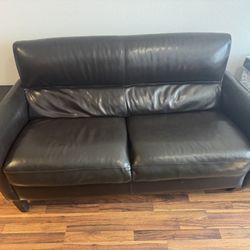 Black Leather Couch 