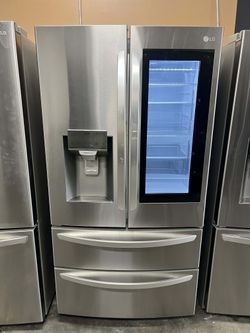LG REFRIGERATOR / PERFECT CONDITION / FREE DELIVER
