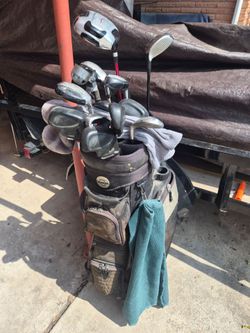 Golf Clubs w Bag & accs.. bo takes em