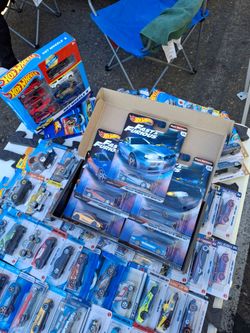 Hot wheels alot of mainlines