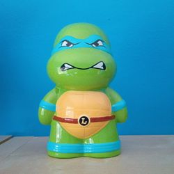 Leonardo piggy bank