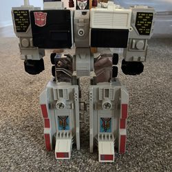 G1 Metroplex 1985 (transformers G1, Hasbro) INCOMPLETE!! AS IS