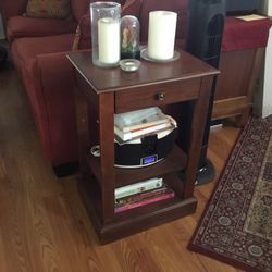 2 Matching End Tables