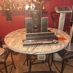 Sony DVD Home Theatre System DAV-HDX500  Control Included