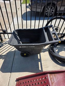 Wheel barrel