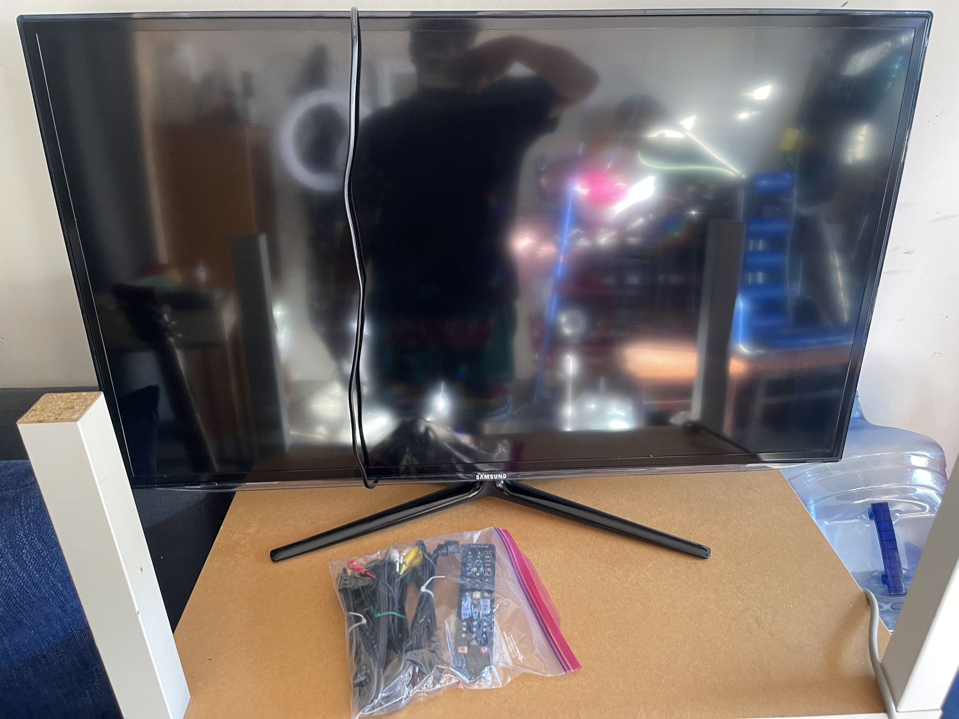 Samsung 45 Inch Flat Tv for Sale in San Leandro, CA OfferUp